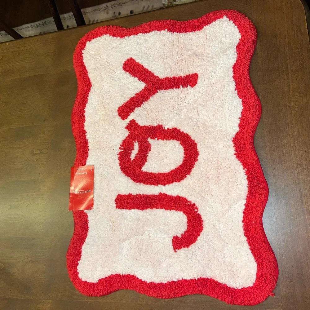 Wondershop Red and White 'JOY' Holiday Throw